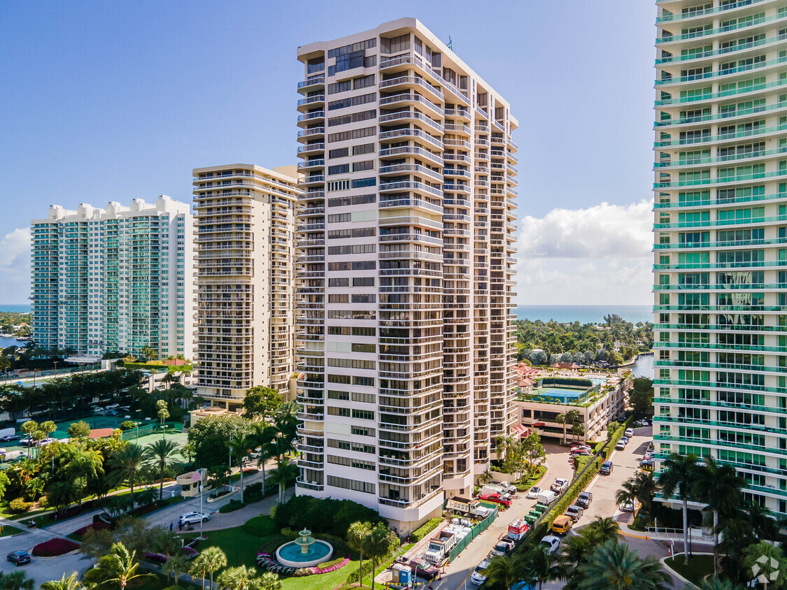 The Landmark Club Condominium - Apartments in Miami, FL | Apartments.com