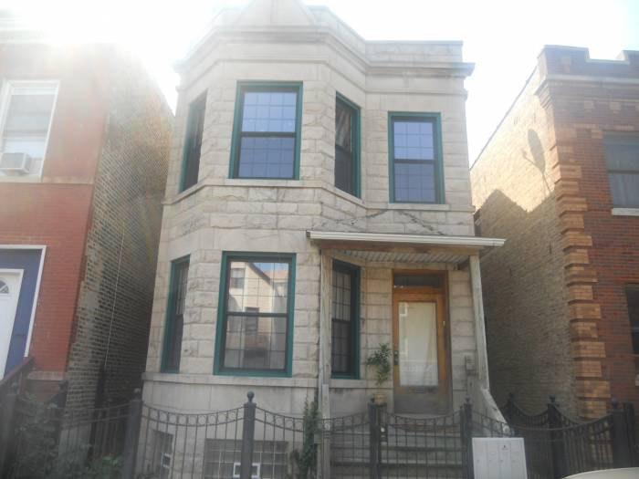 Foto principal - 2455 W Diversey Ave