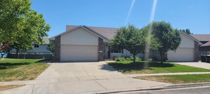 Building Photo - 5102 S Baneberry Ave