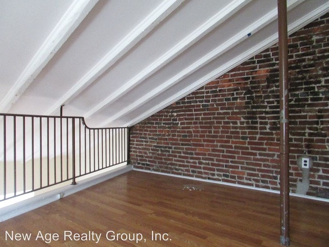 Building Photo - 434 Lombard St