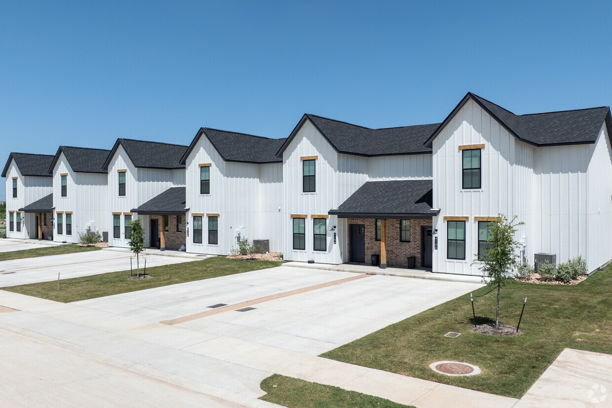 Charleston Mills Luxury Townhomes - Charleston Mills Luxury Townhomes