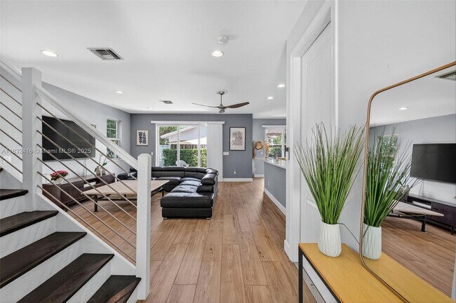 Foto del edificio - 608 SW 15th St