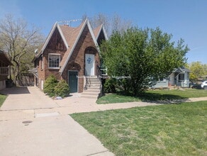 Building Photo - 2761 Van Buren Ave