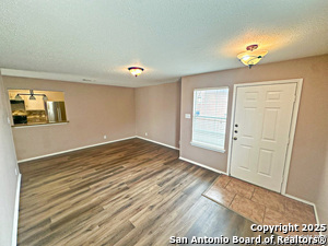 Foto del edificio - 6154 Ashley Spring