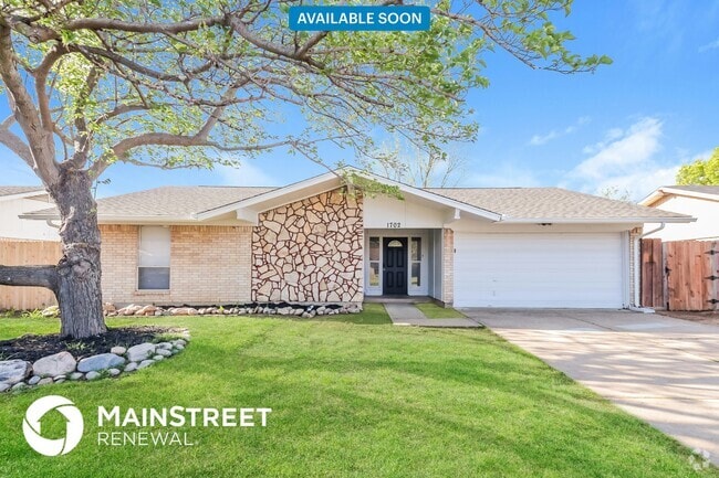 Building Photo - 1702 Marblehead Dr