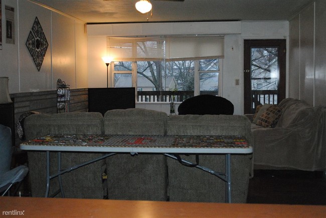 Building Photo - 7 br, 2 bath House - 1320 N Washington St ...