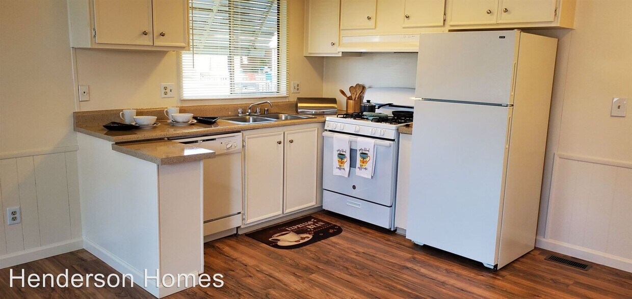 Foto principal - 1100 Henderson Ave