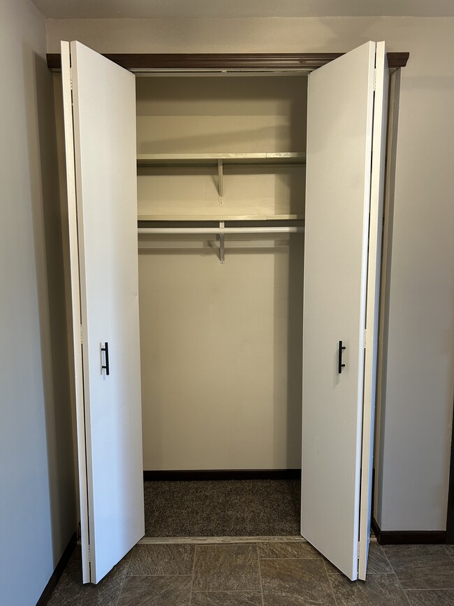 Building Photo - 2510 S Kerry Lane