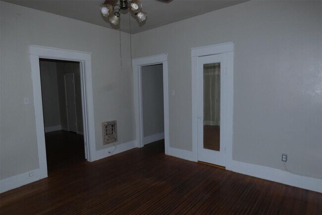 Foto del edificio - 233 Clinton St