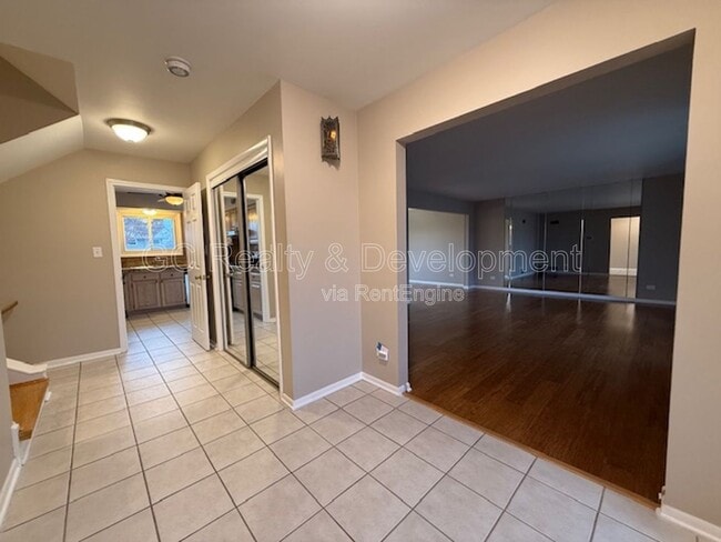 Foto del edificio - 609 Pinecroft Dr