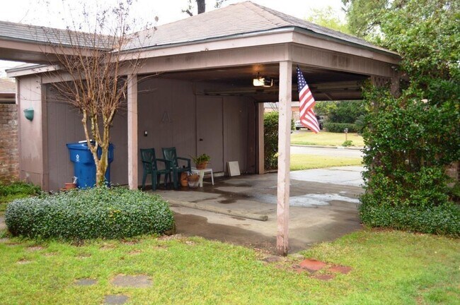 Building Photo - 6819 Ambler Dr