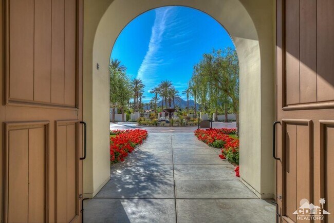 Building Photo - 48400 Legacy Dr