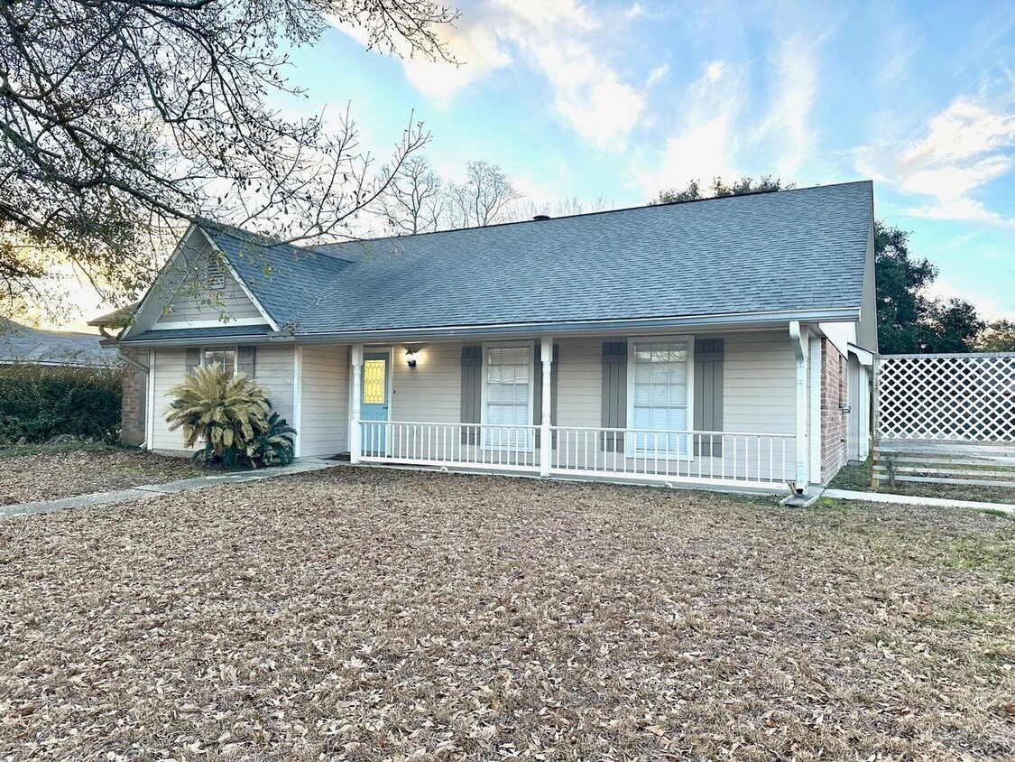 8234 Wimbledon Ave, Baton Rouge, LA 70810 House Rental in Baton Rouge