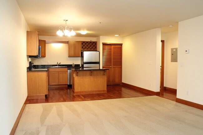 Foto del edificio - 810 NW Naito Pkwy