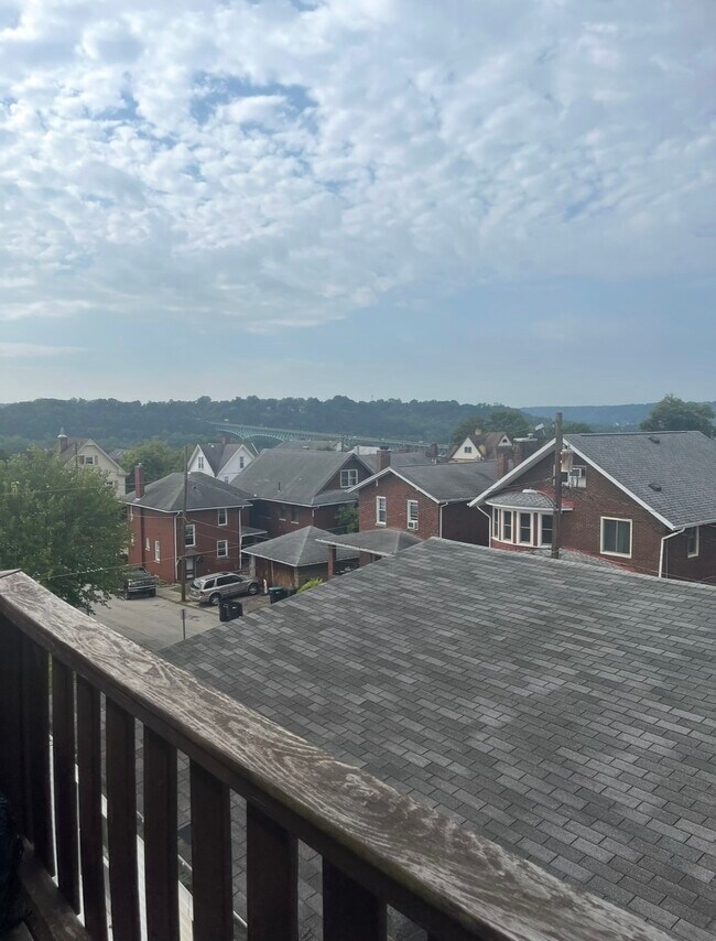 Foto del edificio - 915 Corbet St