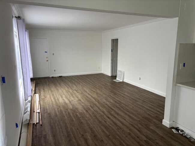 Foto del edificio - 8136 W 83rd St
