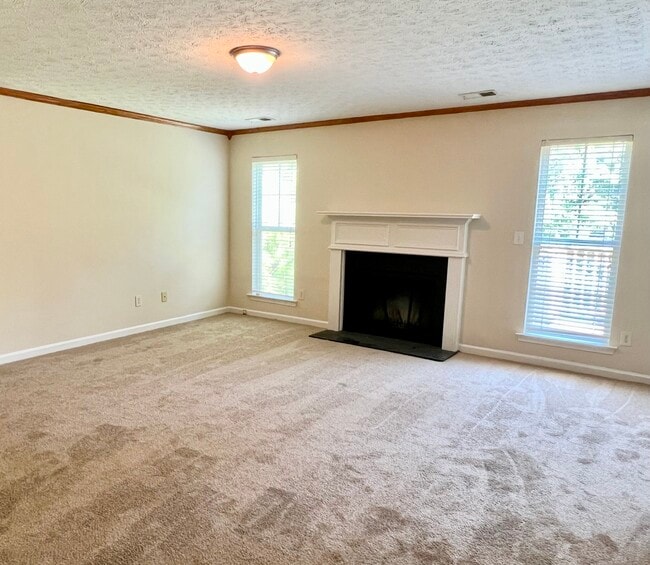 Building Photo - 1115 Avalon Ter