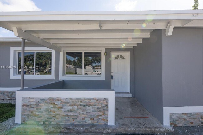 Foto del edificio - 3510 SW 39th St