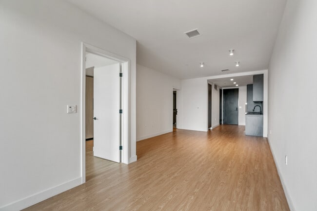 Building Photo - Venue Residences