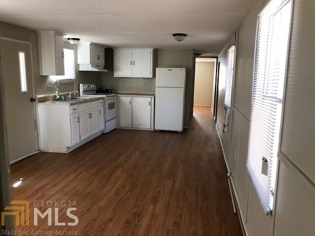 Building Photo - 311 Rv Ln