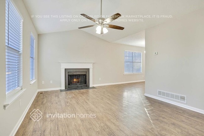 Foto del edificio - 131 Hale Haven Dr