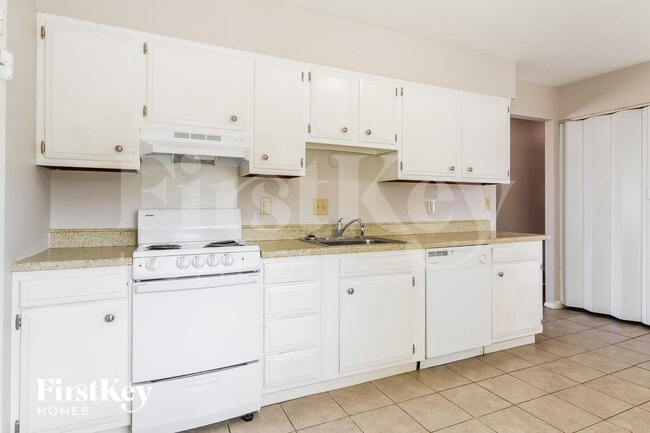 Building Photo - 11448 Raphael Pl