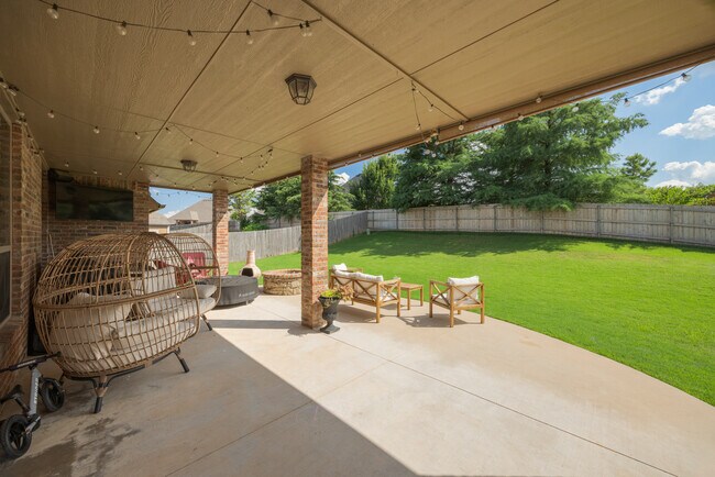 Foto del edificio - 1808 NW 196th St