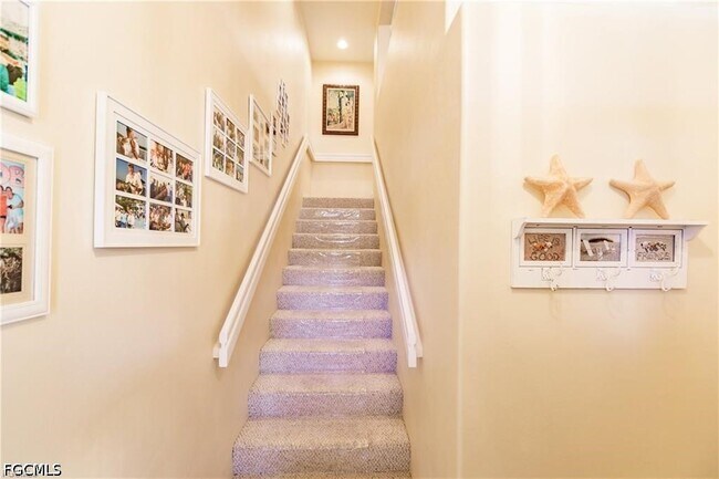Foto del edificio - 10121 Colonial Country Club Blvd