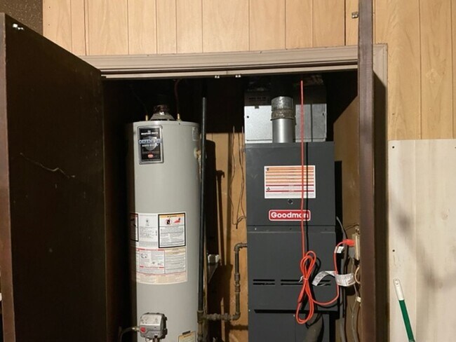 Building Photo - Edmond Home Ready for Occupancy