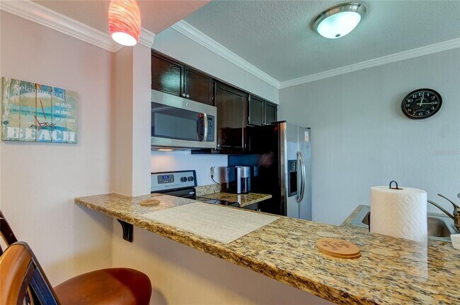 Foto del edificio - 2506 N Rocky Point Dr