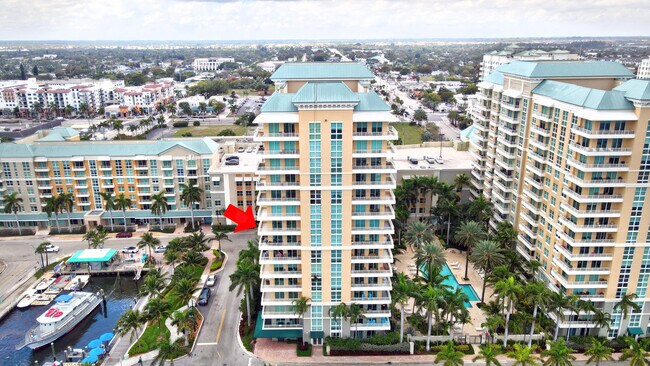 Building Photo - 625 Casa Loma Blvd