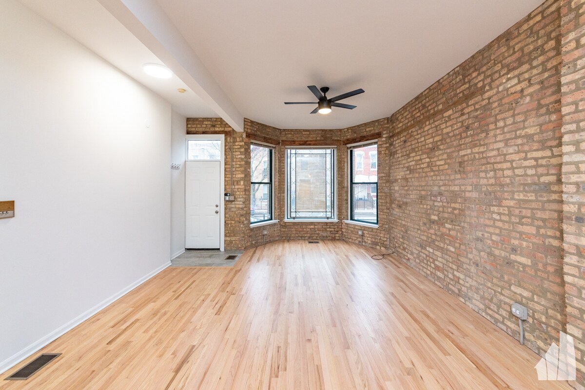 1829 W Huron St Unit 001W, Chicago, IL 60622 Condo for Rent in