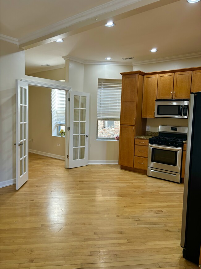 Open Kitchen layout - 1618 S Washtenaw Ave