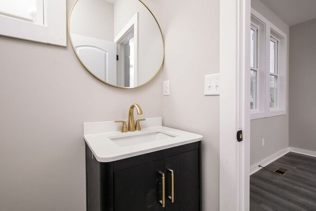 Foto del edificio - Close to Downtown Durham Brand New Construction