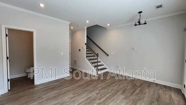 Foto del edificio - 2639 Creekside Dr NW