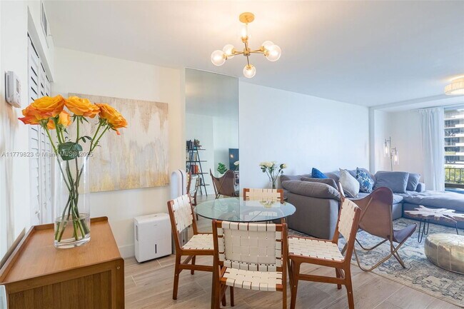 Foto del edificio - 770 Claughton Island Dr