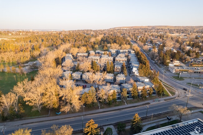Aerial Photo - Queen's Park Townhomes