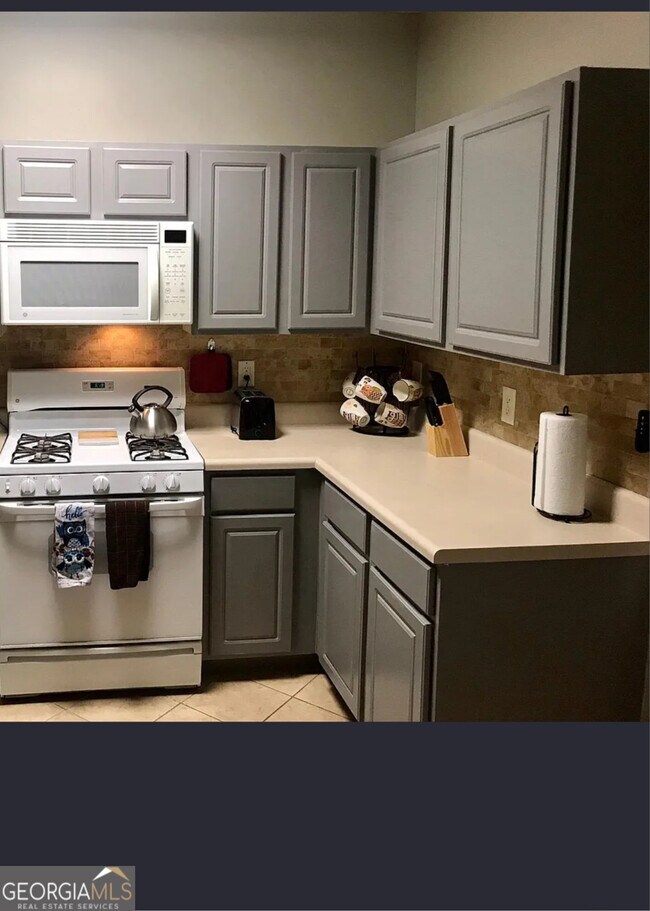 Foto del edificio - 3266 Mill Springs Cir NE