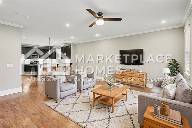 Building Photo - 109 Bell St