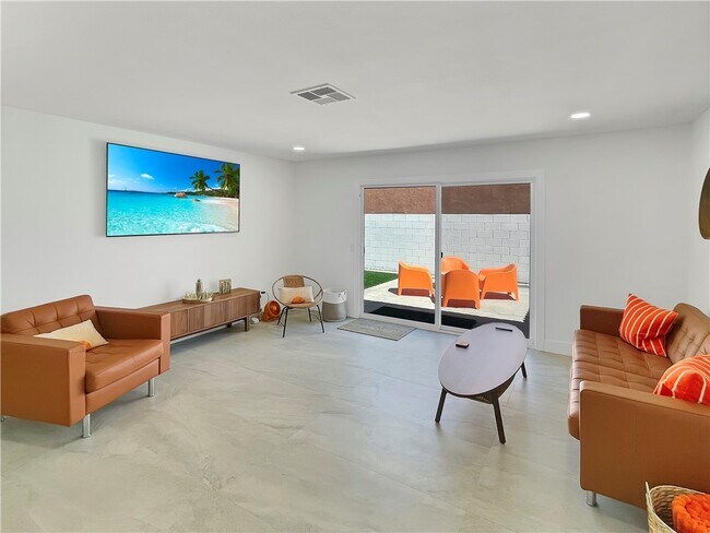 Foto del edificio - 54905 Avenida Diaz