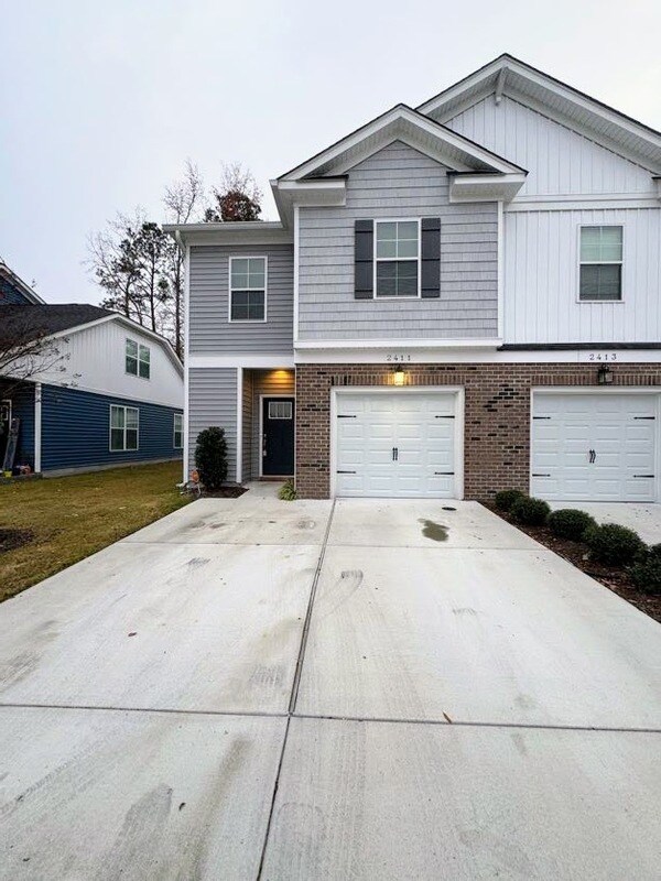 725 Woodlake Drive Chesapeake Virginia 23320 2411 Fieldsway Dr, Chesapeake, VA 23320 - House Rental in Chesapeake