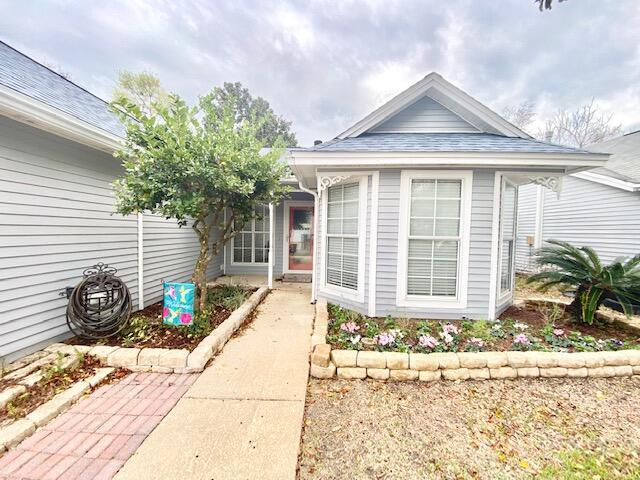 Building Photo - 102 Midland Ct