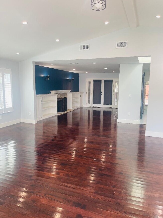 Foto del edificio - 3495 Meridian Ave