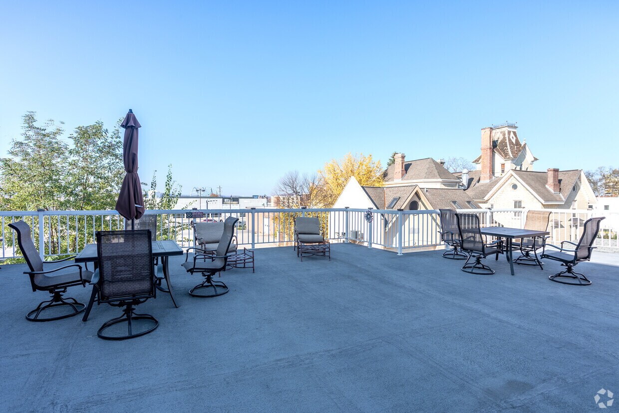 Michael Heights Apartments Apartments 420 5th Ave S La Crosse, WI