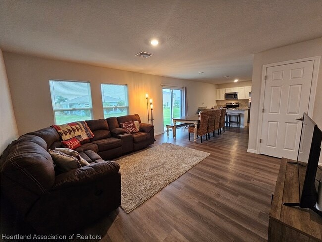 Building Photo - 1444 Stone Ridge Cir