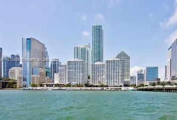 Building Photo - 825 Brickell Bay Dr