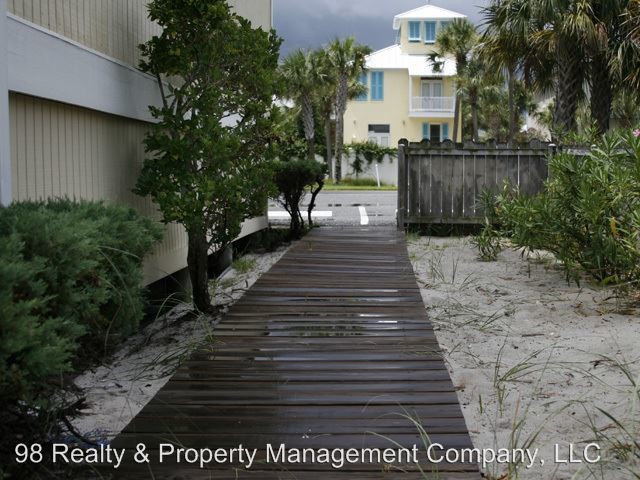 Building Photo - 445 Gulf Shore Dr