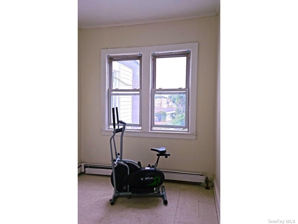 Foto del edificio - 14 Bayview Ave