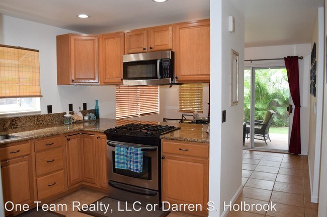 Building Photo - 3 br, 2 bath House - 91-1009 Akolo St