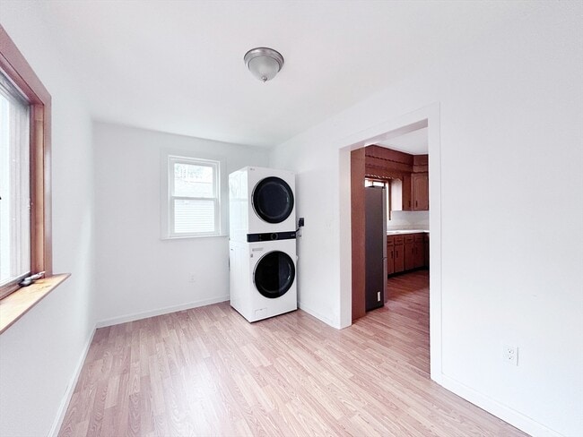 Building Photo - 40 Spring Garden St